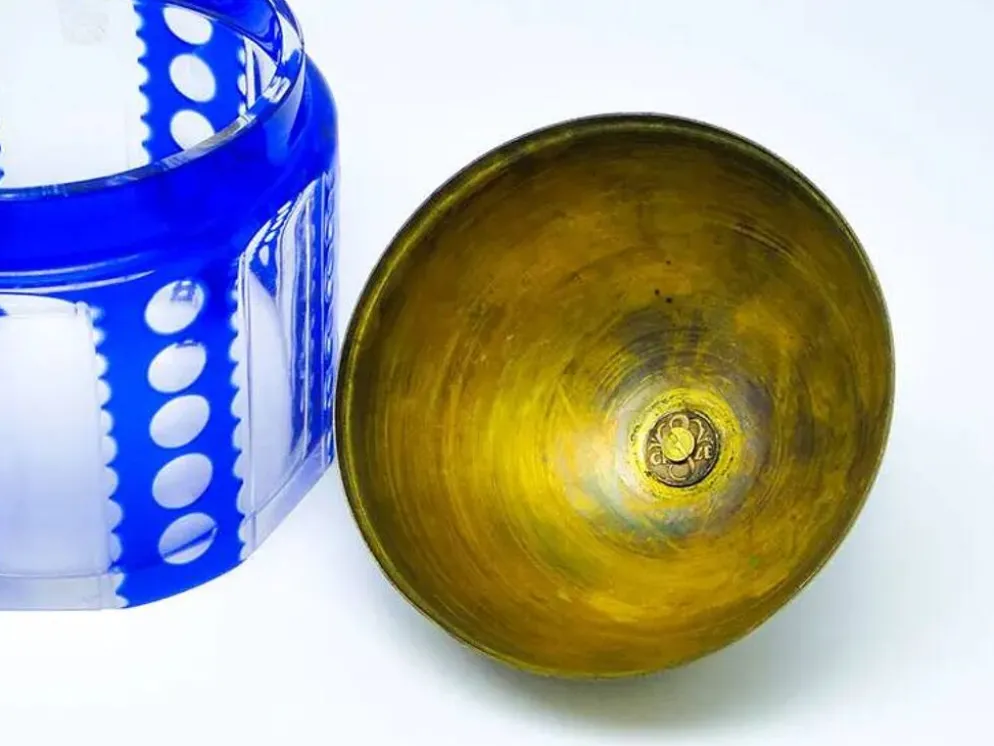 Bonbonnière Art Déco, en verre à double couche, laiton, Allemagne, années 1930