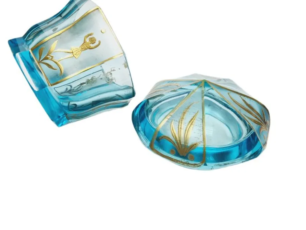 Bonbonnière Biedermeier de Moser, Bohême, années 1890