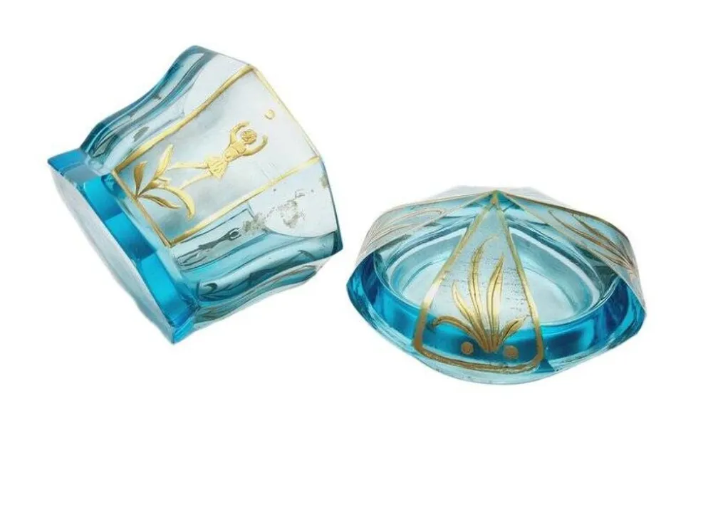 Bonbonnière Biedermeier de Moser, Bohême, années 1890