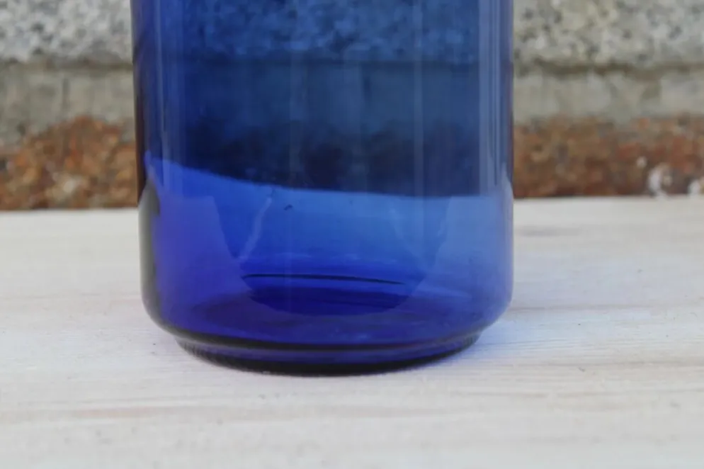 Bonbonnière, bocal hermétique en verre bleu cobalt – France