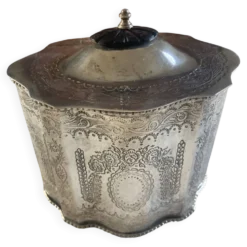 Bonbonnière, boîte à thé victorienne en métal argenté, XIXe siecle