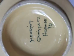 Bonbonnière bretonne Quimper Henriot – Faïence peinte à la main