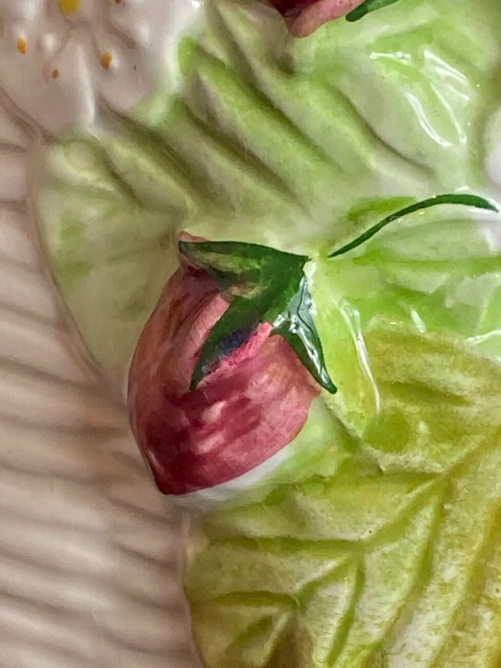 Bonbonnière en barbotine