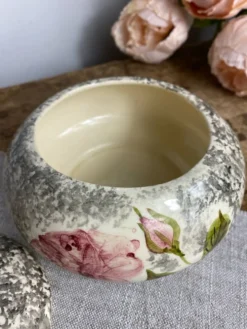 Bonbonnière en céramique vernissée