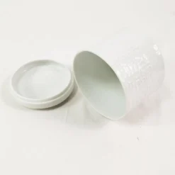 Bonbonnière en porcelaine Rosenthal, conçue par C. Fischer, Allemagne, années 1960.