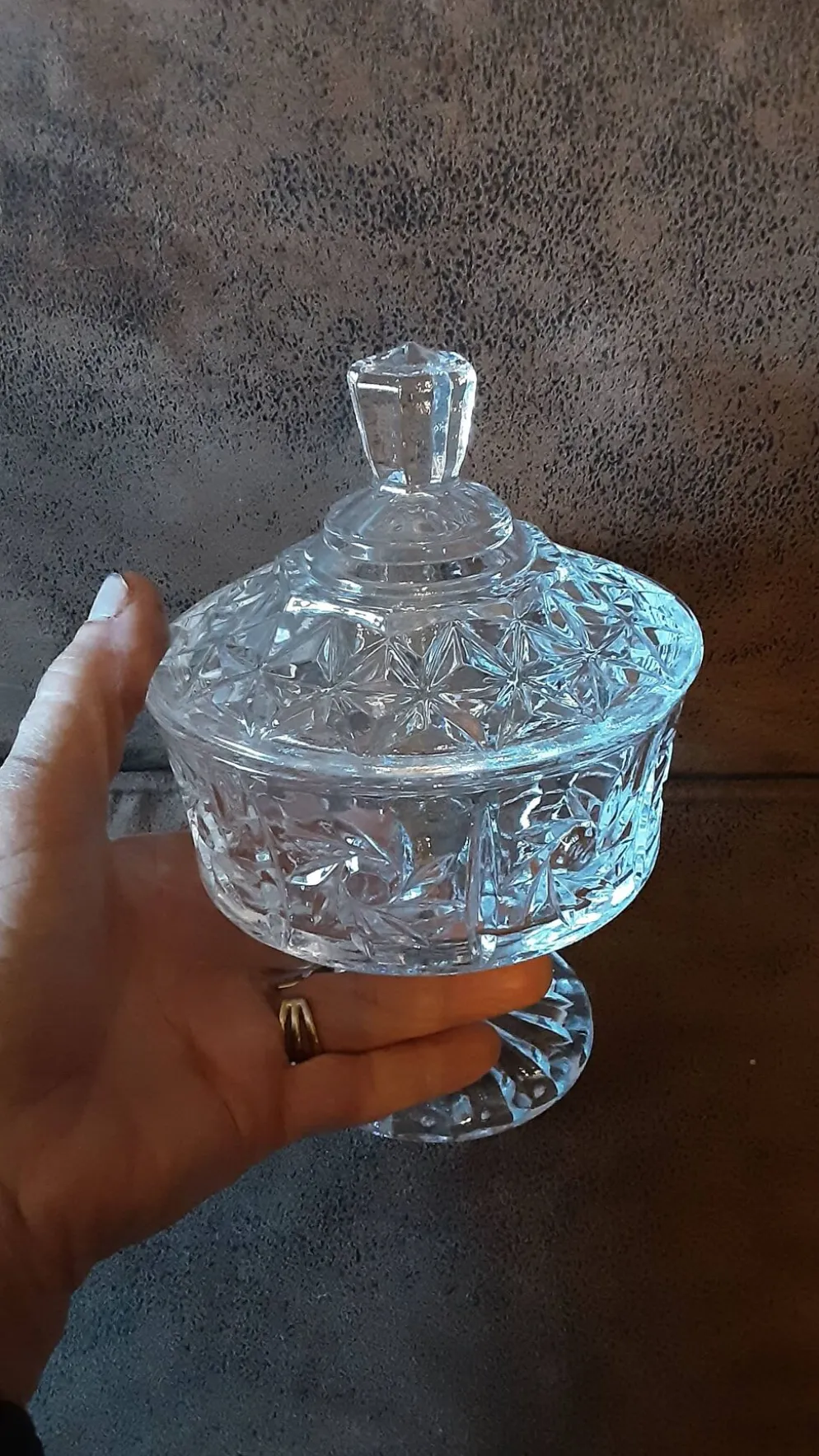 Bonbonnière en verre