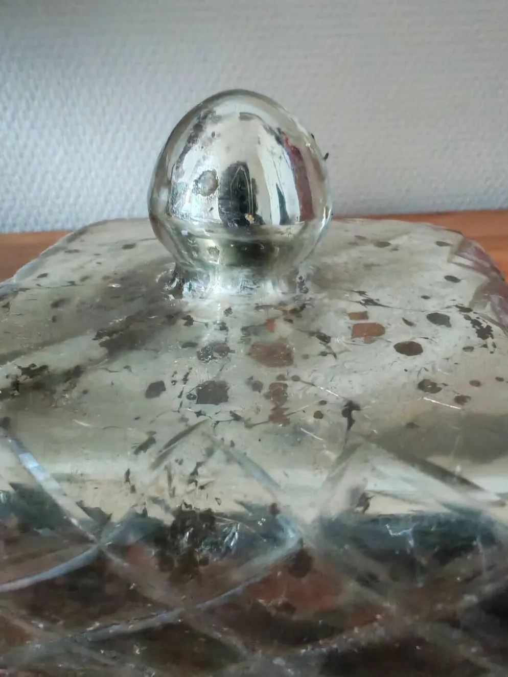 Bonbonnière en verre miroir argenté