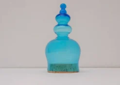 Bonbonnière en verre soufflé à la main par Bertil Vallien pour Kosta Boda, années 1970