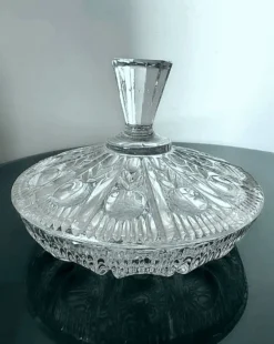 Bonbonnière en Verre Taillé / Cristal Décor Végétal Géométrique