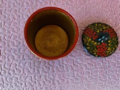Bonbonnière motifs russes Khokhloma