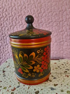 Bonbonnière motifs russes Khokhloma