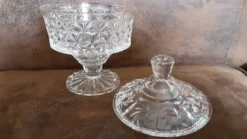 Bonbonnière ou sucrier verre