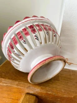Bonbonnière porcelaine ajourée vintage