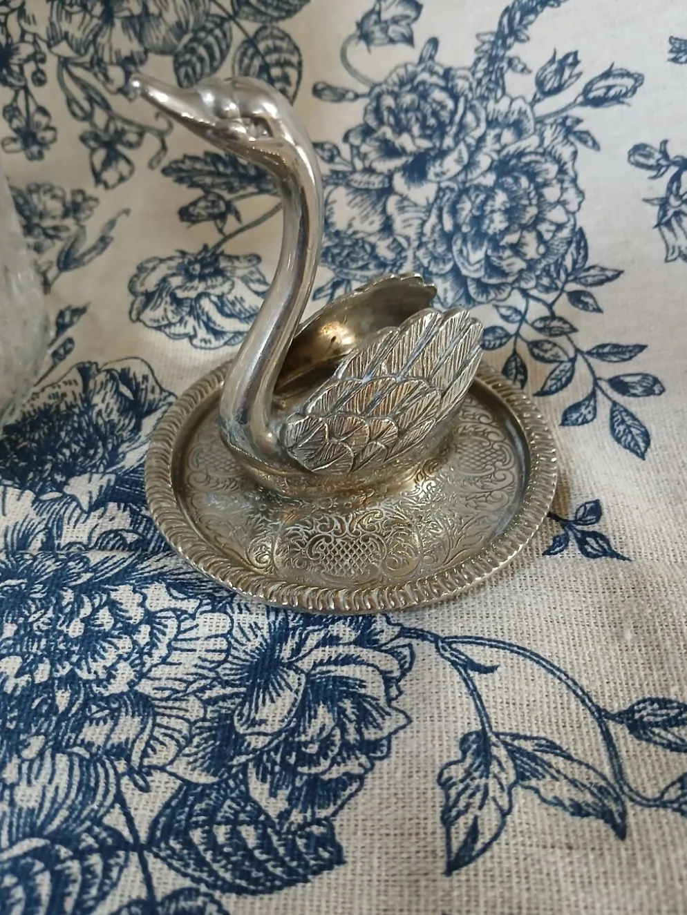 Bonbonnière/ seau à biscuits ancien