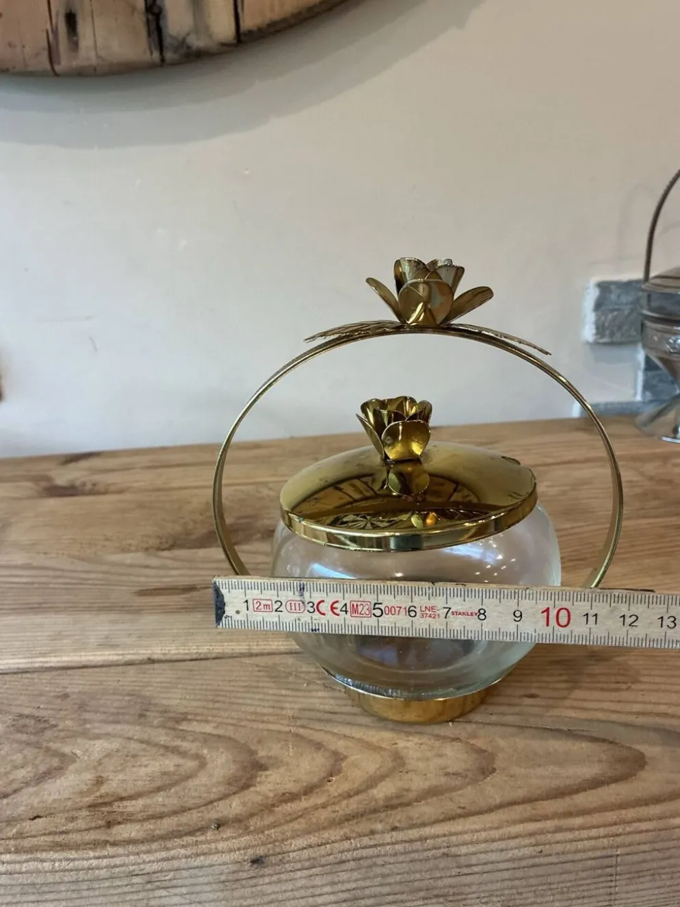 Bonbonnière / Sucrier vintage en verre & laiton doré – Décor Roses sty