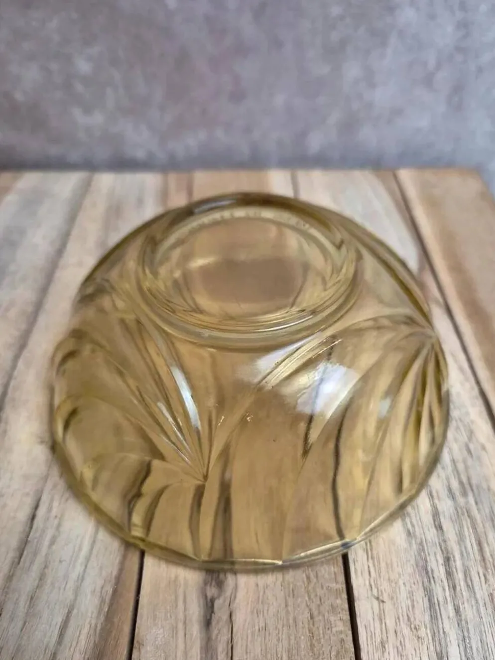 Bonbonnière vintage en verre ambré Made in France