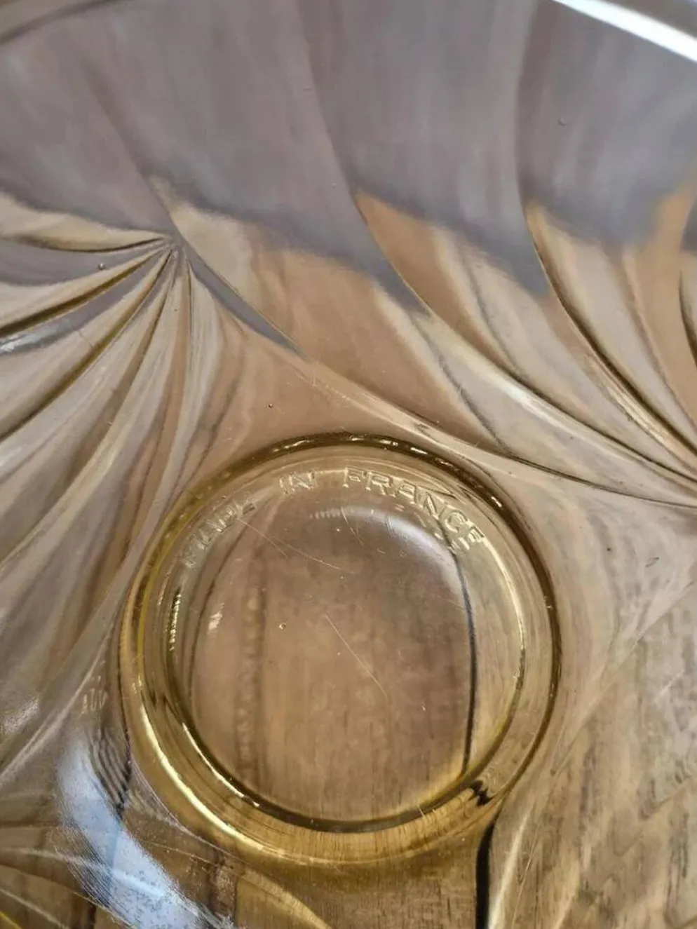Bonbonnière vintage en verre ambré Made in France