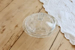Bonbonnière vintage verre moulé à couvercle – Décor perlé