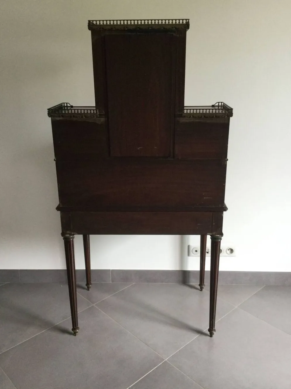 Bonheur Du Jour De Style Louis XVI En Acajou