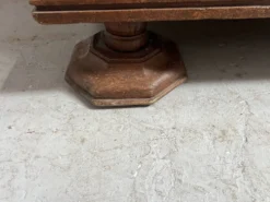 Bonnetière de style en merisier massif XIX siècle
