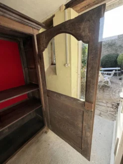 Bonnetière normande ancienne en chêne – meuble de campagne
