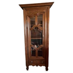 Bonnetière vitrée