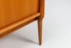 Bosteels Meubelen unique petit buffet en noyer Belgique 1960