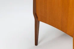 Bosteels Meubelen unique petit buffet en noyer Belgique 1960