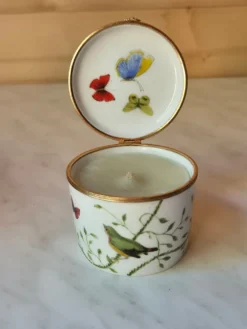Boîte en porcelaine Raynaud Limoges vintage avec décoration d'oiseaux et de fleurs