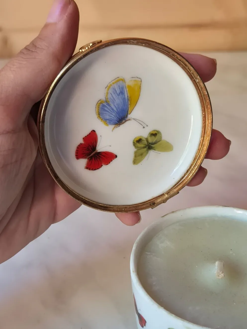 Boîte en porcelaine Raynaud Limoges vintage avec décoration d'oiseaux et de fleurs
