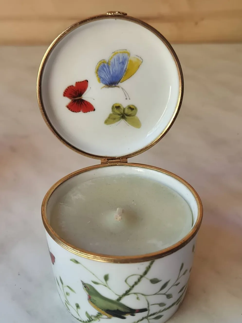 Boîte en porcelaine Raynaud Limoges vintage avec décoration d'oiseaux et de fleurs