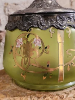 Boîte en verre bohémien antique Carl Hosch vers 1906