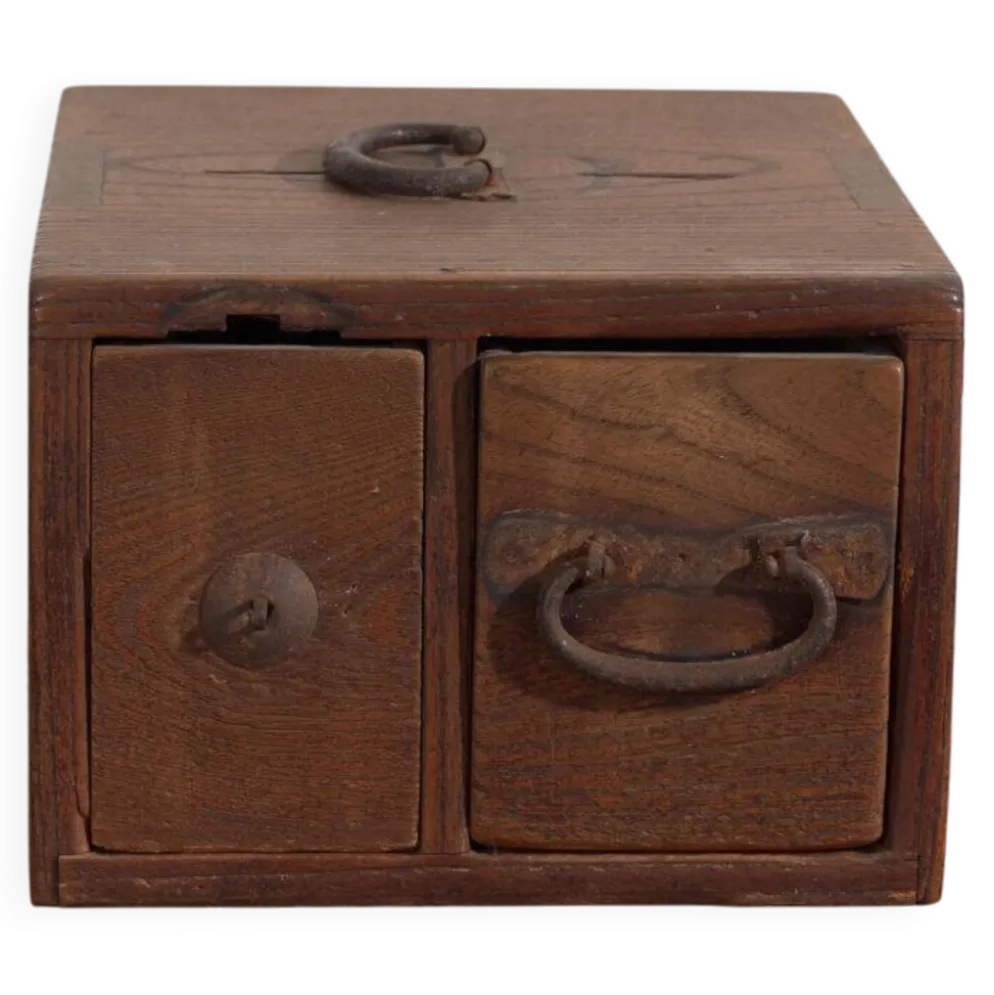 Boîte japonaise ancienne avec tiroir en bois – période Meiji–Taishō (c.1890–1920)