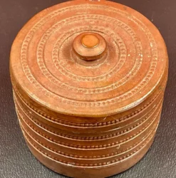Boîte à sel en grès perlé