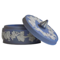 Boîte Wedgwood en jaspe avec couvercle