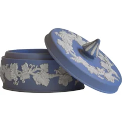 Boîte Wedgwood en jaspe avec couvercle