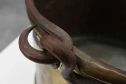 Bouilloire en cuivre de style provençal français ancien, XIXe siècle