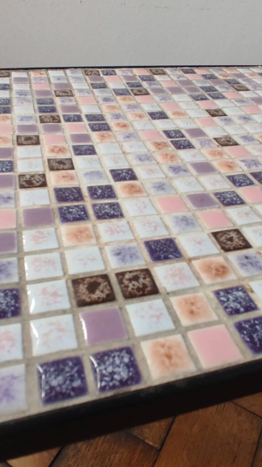 Bout de canapé vintage en mosaïque