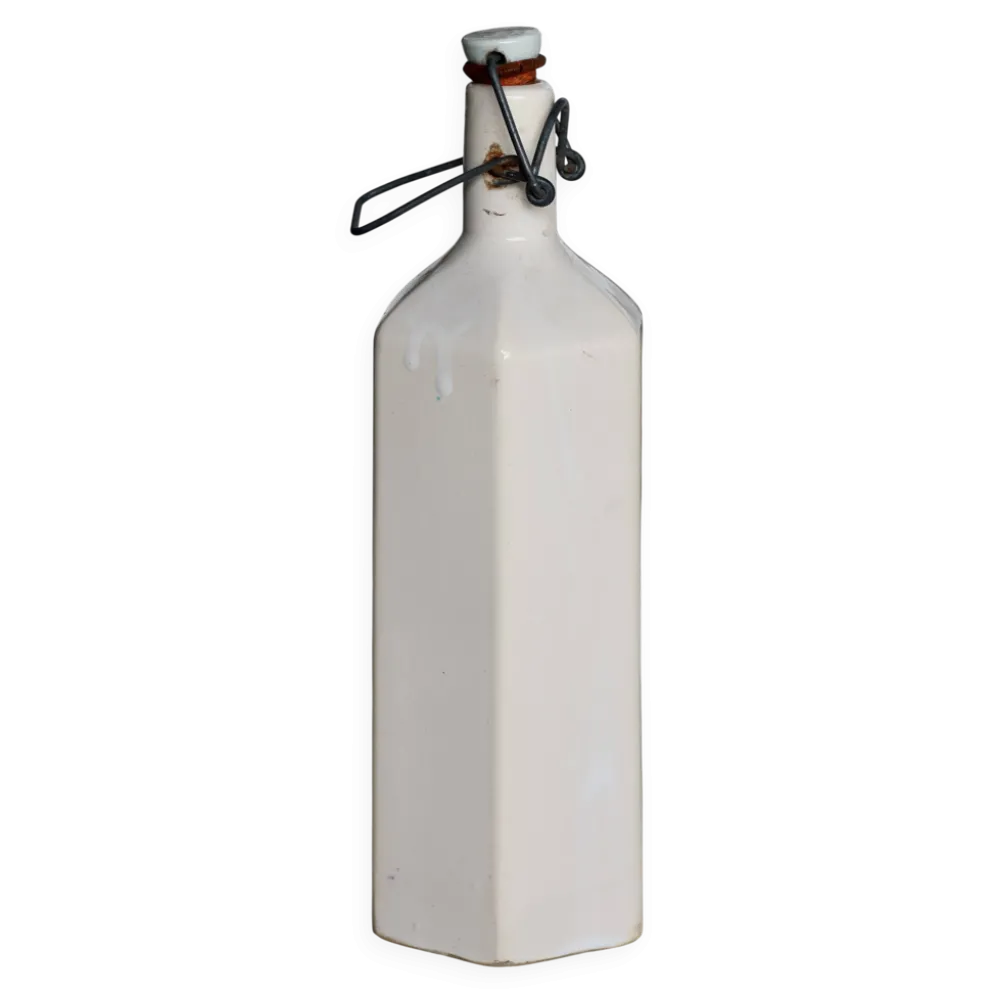 Bouteille ancienne en céramique émaillée beige