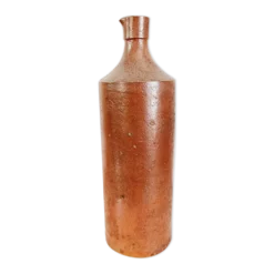 Bouteille ancienne en grès