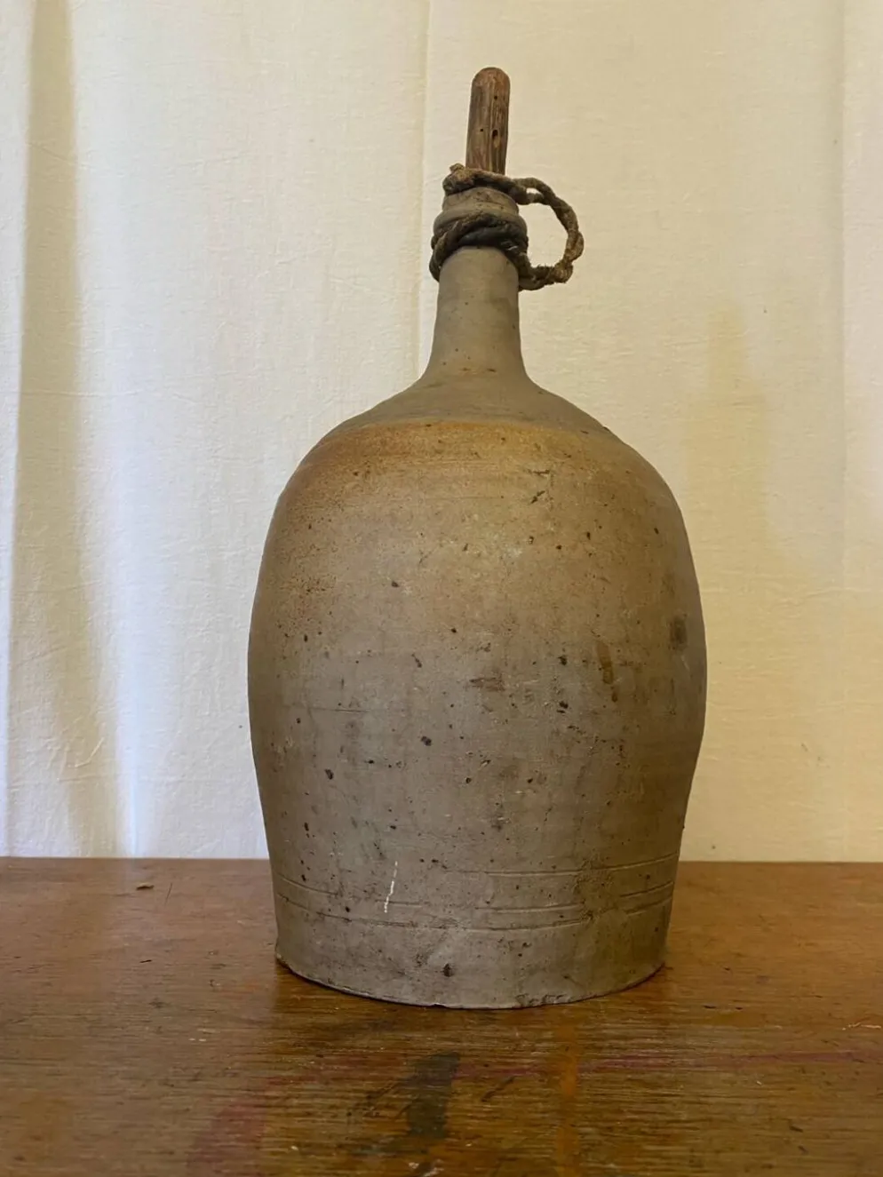 Bouteille Ancienne Grès Beige + Bouchon Bois Grand Volume Vintage