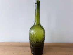 Bouteille ancienne verte fantaisie