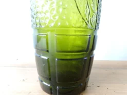 Bouteille ancienne verte fantaisie