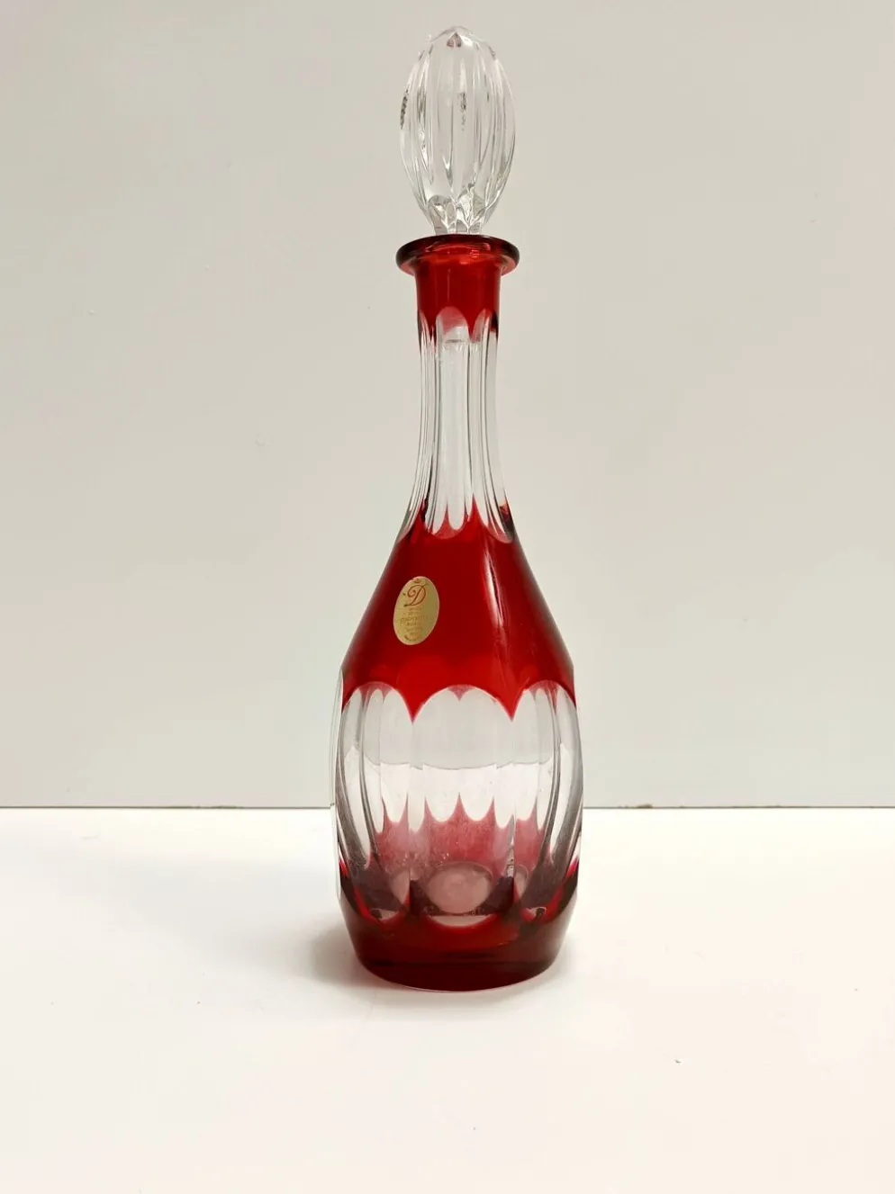Bouteille à décanter en cristal de Bohême transparente et rouge de Dresden Crystal, Allemagne