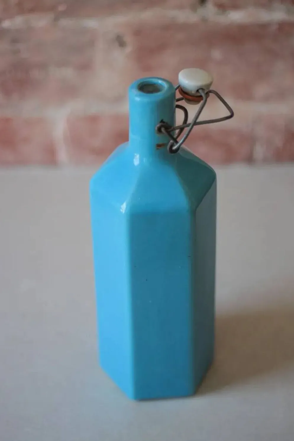 Bouteille de limonade en grès vernissé bleu , grès d'Alsace, poterie, collection