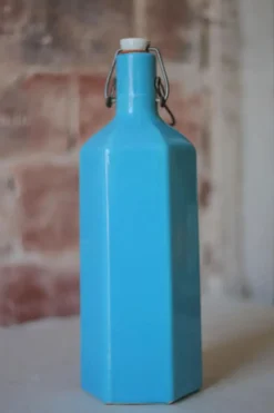 Bouteille de limonade en grès vernissé bleu , grès d'Alsace, poterie, collection
