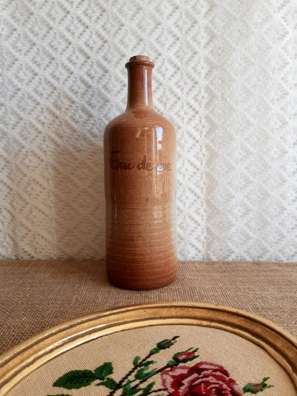 Bouteille eau de vie en grès Mongolfier vintage