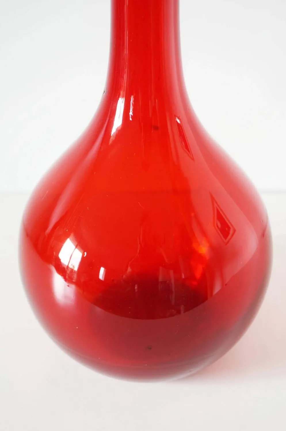 Bouteille Empoli italienne en verre soufflé rouge
