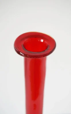 Bouteille Empoli italienne en verre soufflé rouge