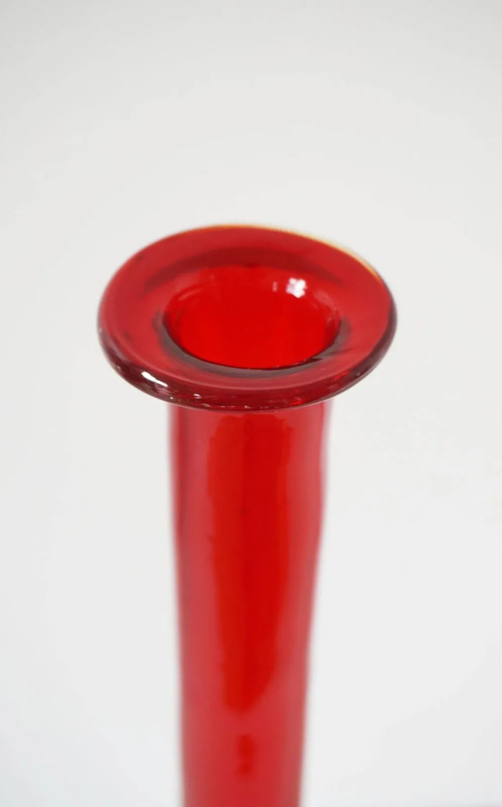 Bouteille Empoli italienne en verre soufflé rouge